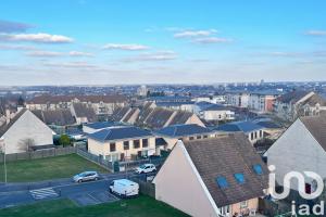 Picture of listing #330446910. Appartment for sale in Beauvais