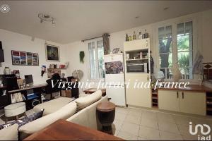 Picture of listing #330448100. Appartment for sale in Toulon