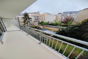 Picture of listing #330452318. Appartment for sale in Paris