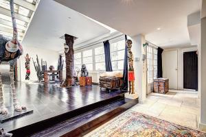 Picture of listing #330461665. Appartment for sale in Paris