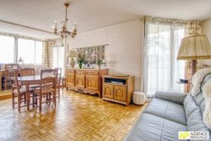 Picture of listing #330470390. Appartment for sale in Saint-Germain-en-Laye