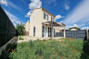 Picture of listing #330471489. House for sale in Maussane-les-Alpilles
