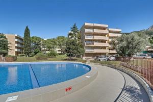 Picture of listing #330473841. Appartment for sale in Toulon