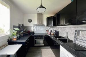 Picture of listing #330475196. Appartment for sale in Villenave-d'Ornon