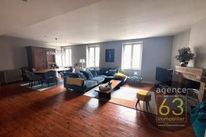 Picture of listing #330475576. Appartment for sale in Clermont-Ferrand