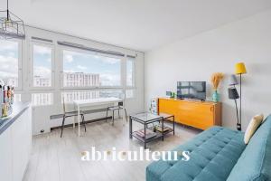 Picture of listing #330480051. Appartment for sale in Paris