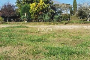 Picture of listing #330483603. Land for sale in Saint-Savin