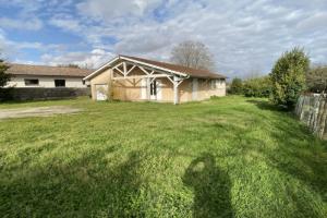 Thumbnail of property #330483622. Click for details