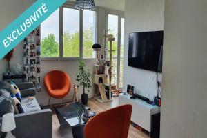 Picture of listing #330483744. Appartment for sale in Tours