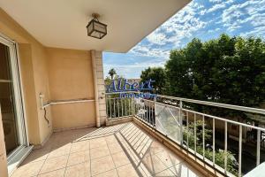 Picture of listing #330483966. Appartment for sale in Sanary-sur-Mer