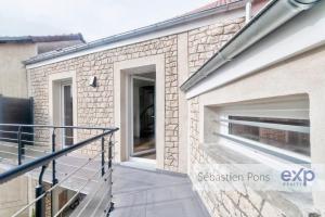Picture of listing #330496994. House for sale in Mézières-sur-Seine