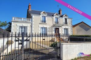 Picture of listing #330501175. House for sale in Châteaumeillant