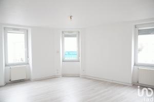 Thumbnail of property #330507400. Click for details
