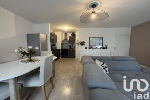 Picture of listing #330508213. Appartment for sale in Rosny-sous-Bois