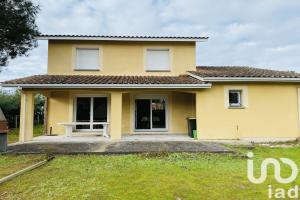 Picture of listing #330508237. House for sale in Vendays-Montalivet