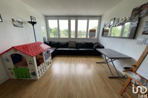 Picture of listing #330508261. Appartment for sale in Savigny-sur-Orge