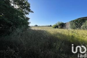Picture of listing #330509097. Land for sale in Nieul-lès-Saintes
