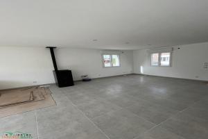 Thumbnail of property #330521235. Click for details