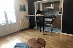 Picture of listing #330523791. Appartment for sale in Fougères