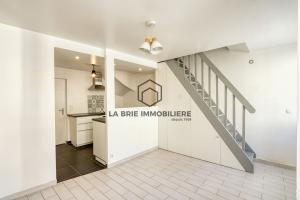 Picture of listing #330531705. Appartment for sale in Santeny