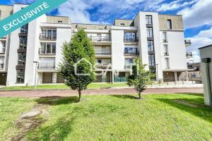 Picture of listing #330531974. Appartment for sale in Saint-Jean-de-la-Ruelle