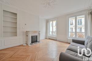 Picture of listing #330533613. Appartment for sale in Paris