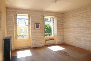 Picture of listing #330539273. Appartment for sale in Le Palais
