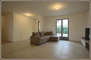 Thumbnail of property #330539757. Click for details