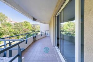Picture of listing #330545106. Appartment for sale in Marseille