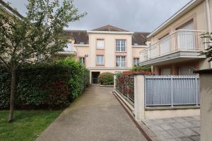 Picture of listing #330545505. Appartment for sale in Saclay