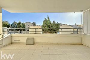 Picture of listing #330550071. Appartment for sale in Martigues