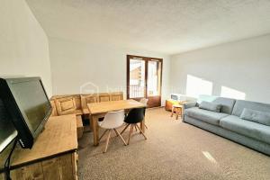 Picture of listing #330552600. Appartment for sale in La Foux d'Allos