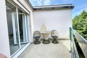Picture of listing #330553844. Appartment for sale in Bordeaux
