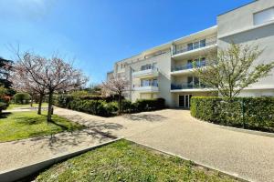 Picture of listing #330559686. Appartment for sale in Montfavet