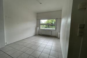 Thumbnail of property #330563033. Click for details