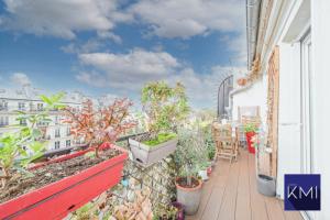 Picture of listing #330565960. Appartment for sale in Paris