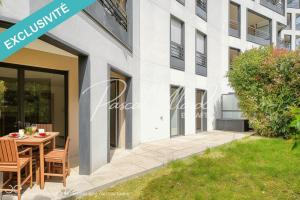 Picture of listing #330569084. Appartment for sale in Issy-les-Moulineaux