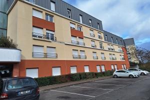 Picture of listing #330569262. Appartment for sale in Saint-Cyr-l'École