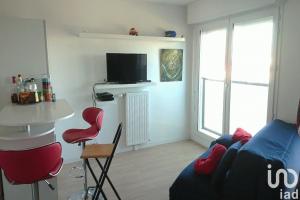 Picture of listing #330571840. Appartment for sale in Rosny-sous-Bois