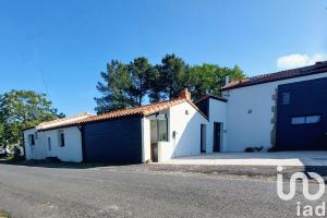 Picture of listing #330572105. House for sale in Maisdon-sur-Sèvre