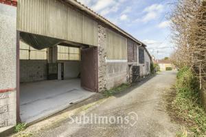 Picture of listing #330573873. House for sale in Saint-Julien-de-Concelles