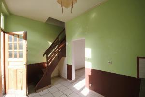 Thumbnail of property #330575067. Click for details