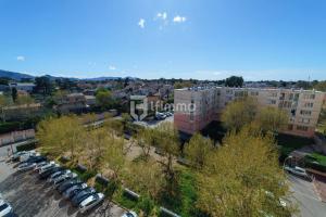 Picture of listing #330581171. Appartment for sale in Marseille