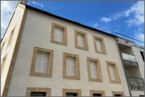 Picture of listing #330583879. Appartment for sale in Landerneau