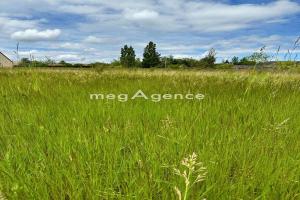 Picture of listing #330583977. Land for sale in Châtellerault