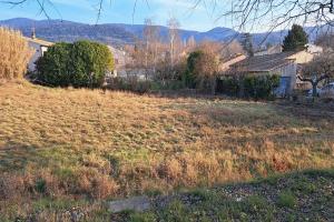 Picture of listing #330593108. Land for sale in Malaucène