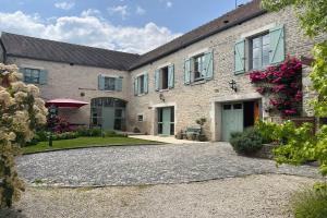 Picture of listing #330605362. House for sale in Montbard