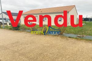 Picture of listing #330605816. Appartment for sale in Vouneuil-sur-Vienne