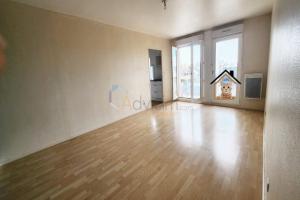 Picture of listing #330606884. Appartment for sale in Orléans