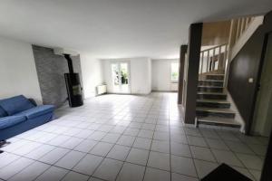 Thumbnail of property #330608622. Click for details